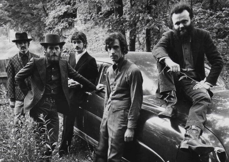 Fuzzy_Hound_the_band3