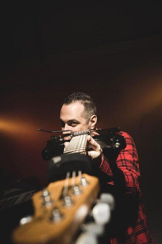 Φοίβος Ζαχαρόπουλος Distorted Fuzzy Hound The Music Blog
