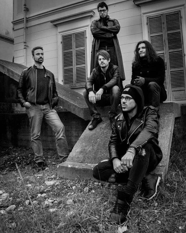 Hot Sunday Blood Kein Licht Fuzzy Hound The Music Blog