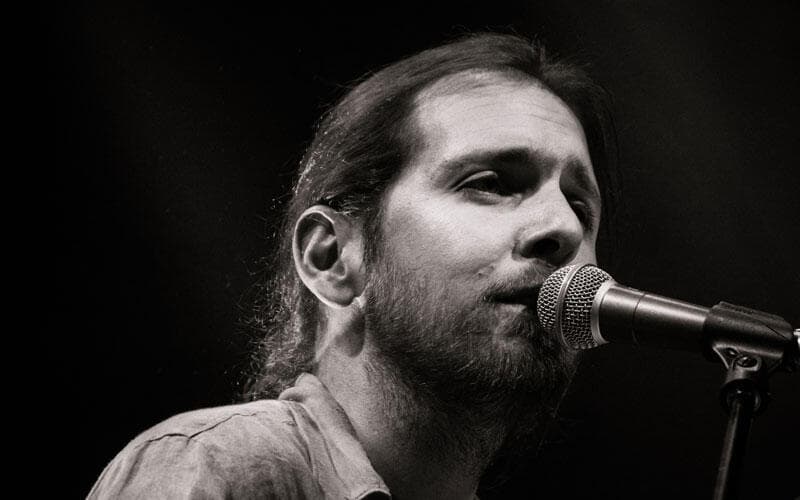Στα Τέσσερα Fuzzy Hound The Music Blog