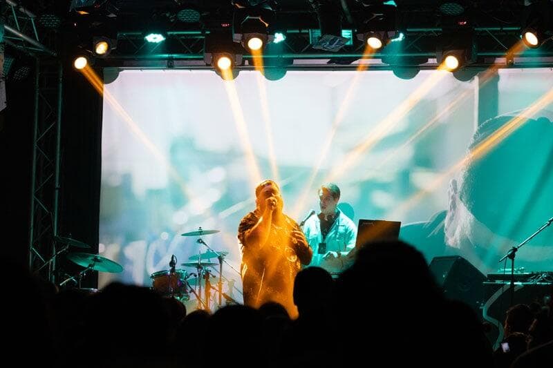 Sexpyr Επαιτιακό Live Fuzzy Hound The Music Blog