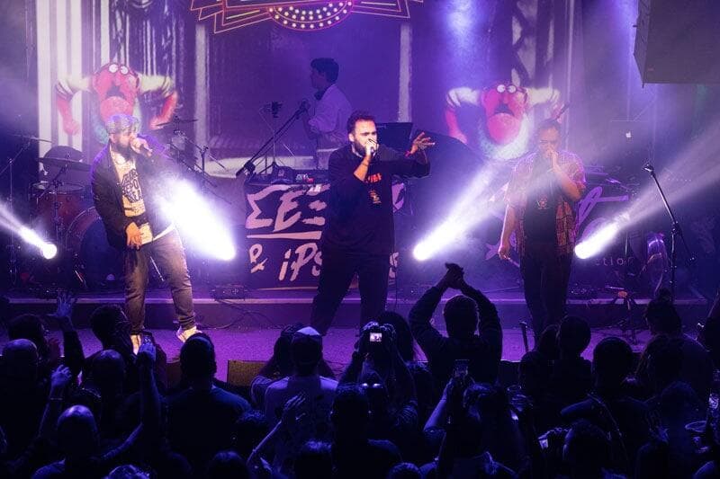 Sexpyr Επαιτιακό Live Fuzzy Hound The Music Blog