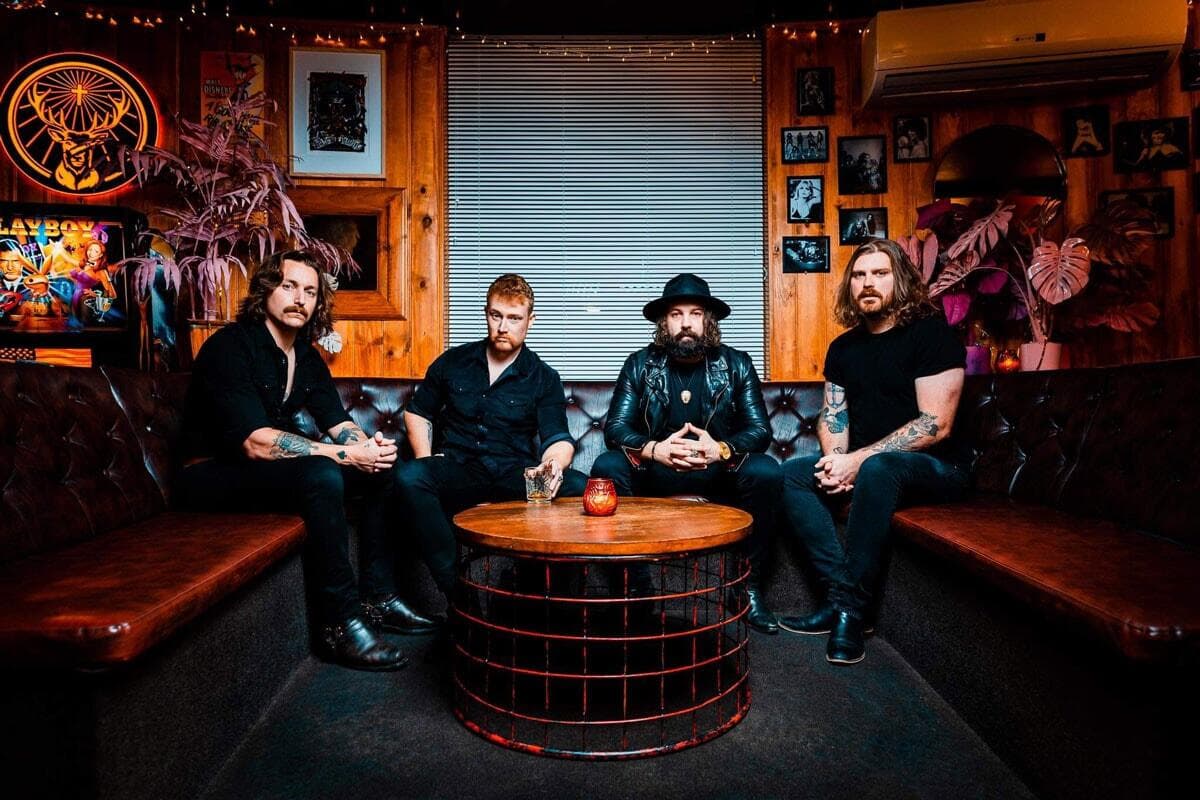 Strange Strange Times The Ugly Kings Fuzzy Hound The Music Blog