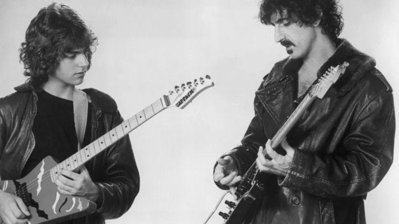 Dweezil Zappa Eddie Van Halen Fuzzy Hound