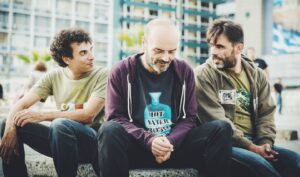 Υπόγεια Ρεύματα Ενδελέχεια Magic de Spell Fuzzy Hound The Music Blog