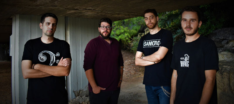 Μαύρα Ρόδα Φυγή Fuzzy Hound The Music Blog